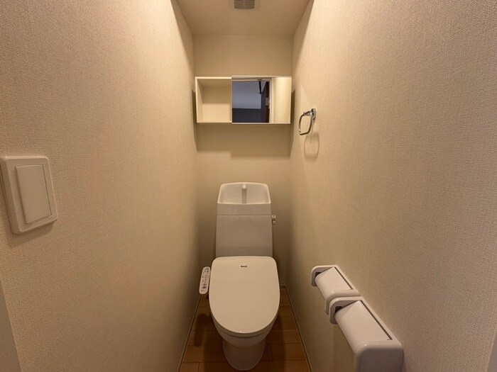 物件内観写真12　(トイレ)