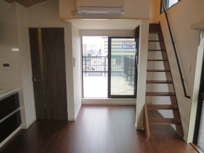 物件内観写真7　(居室)