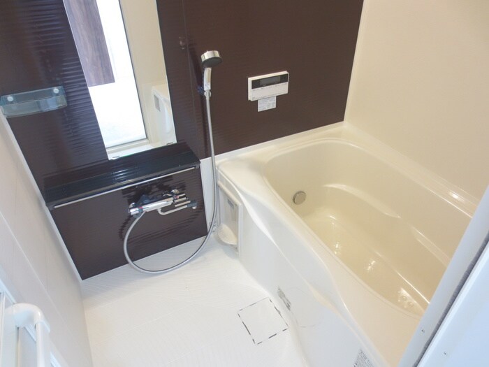 物件内観写真13　(バス／シャワールーム等)