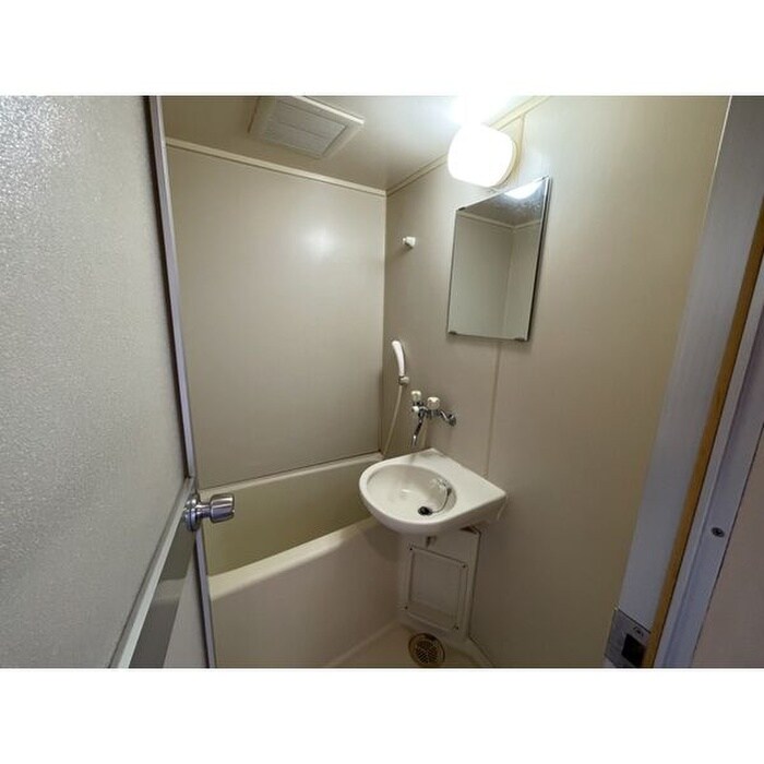 物件内観写真11　(バス／シャワールーム等)