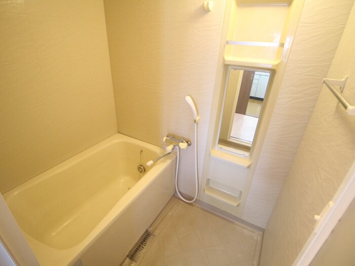 物件内観写真12　(バス／シャワールーム等)