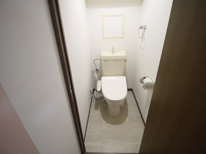 物件内観写真13　(トイレ)