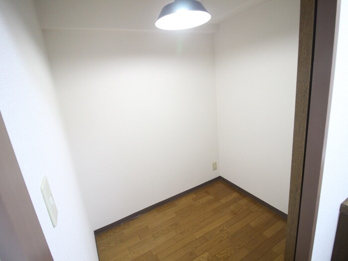 物件内観写真18　(収納)