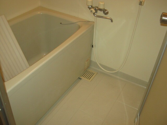 物件内観写真11　(バス／シャワールーム等)