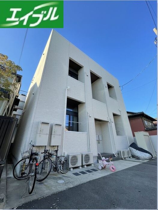 物件外観写真5　(駐輪場)