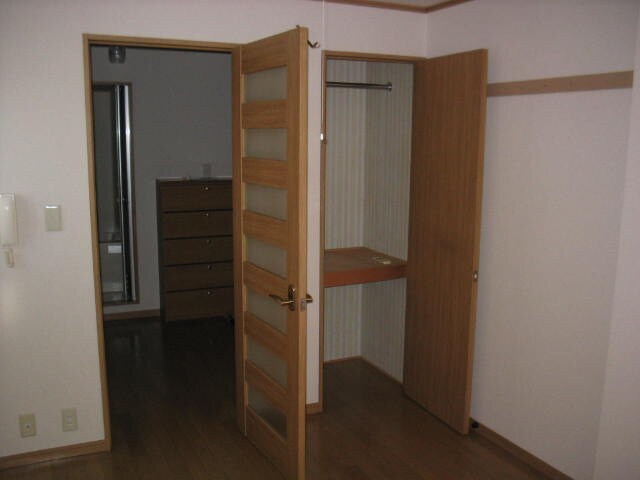 物件内観写真8　(内観写真)