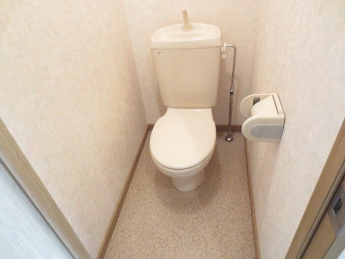 物件内観写真10　(トイレ)