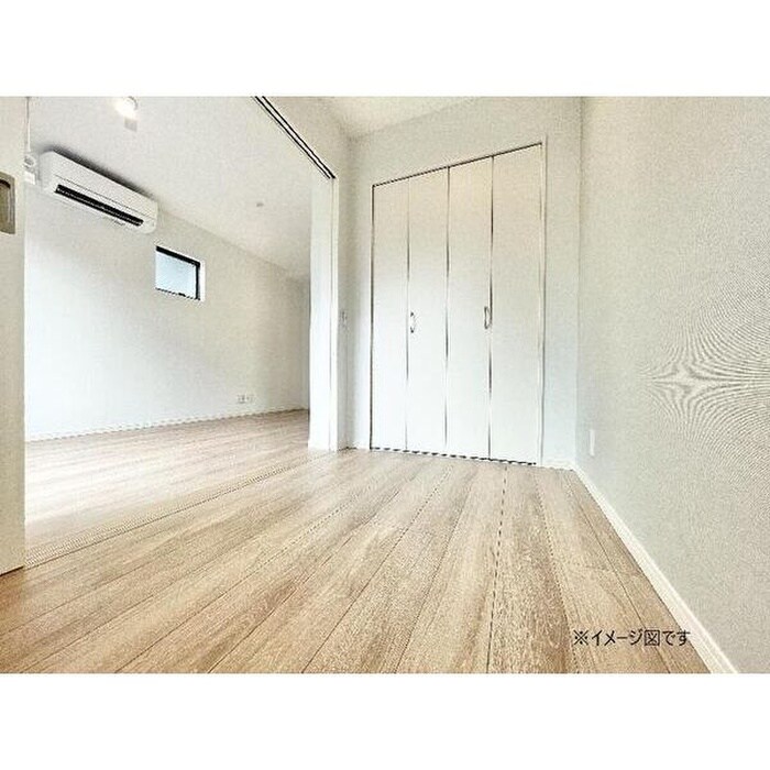 物件内観写真13　(居室)