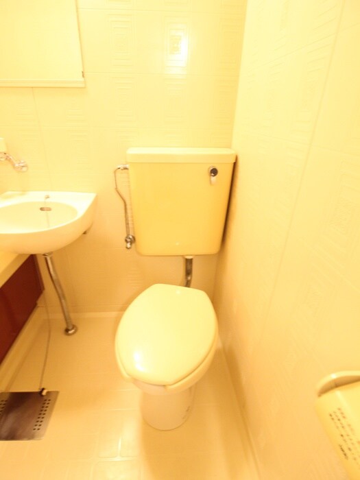 物件内観写真13　(トイレ)