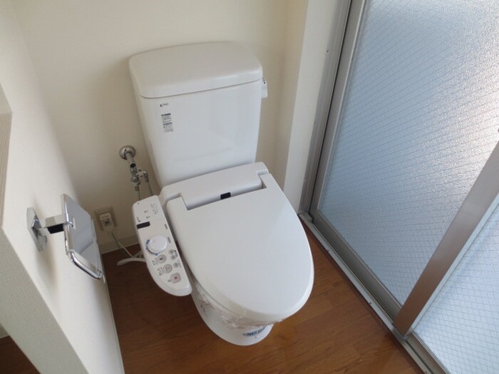 物件内観写真9　(トイレ)