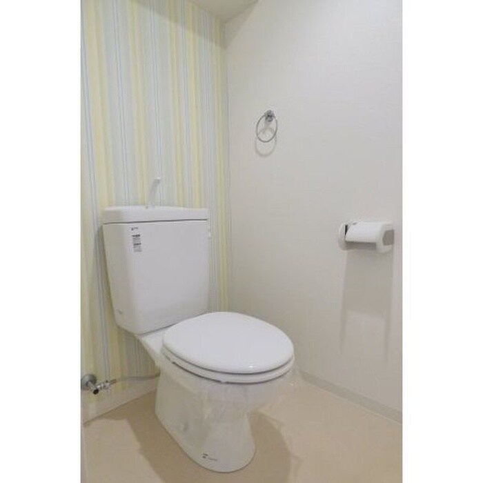 物件内観写真14　(トイレ)