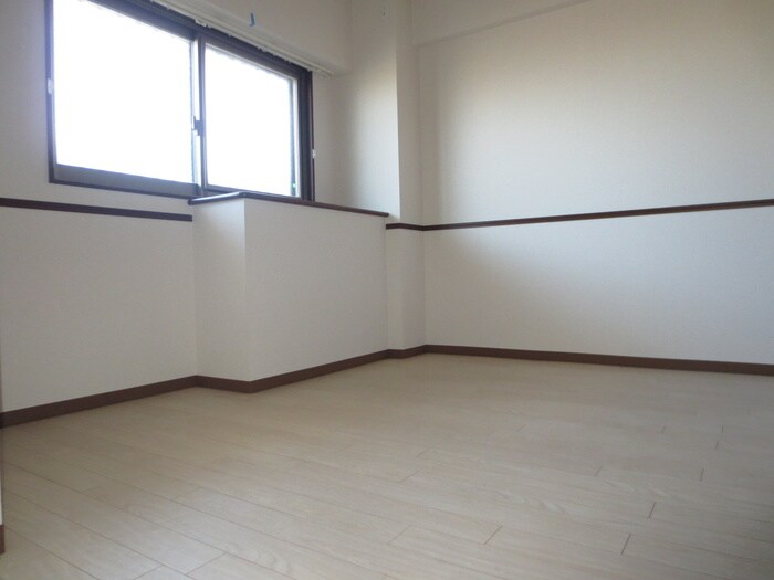 物件内観写真11　(居室)