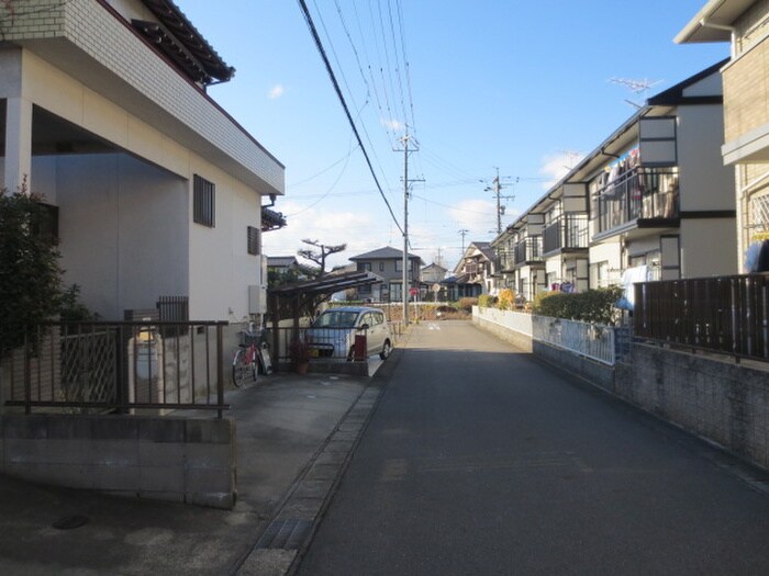 物件外観写真5　(周辺環境)