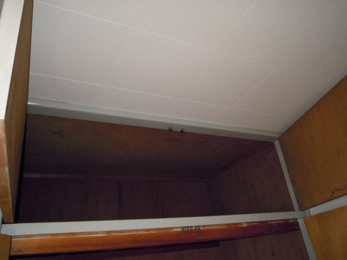 物件内観写真18　(収納)