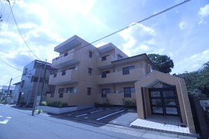 ファミーユ日和外観写真