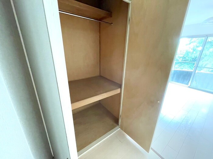 物件内観写真16　(収納)