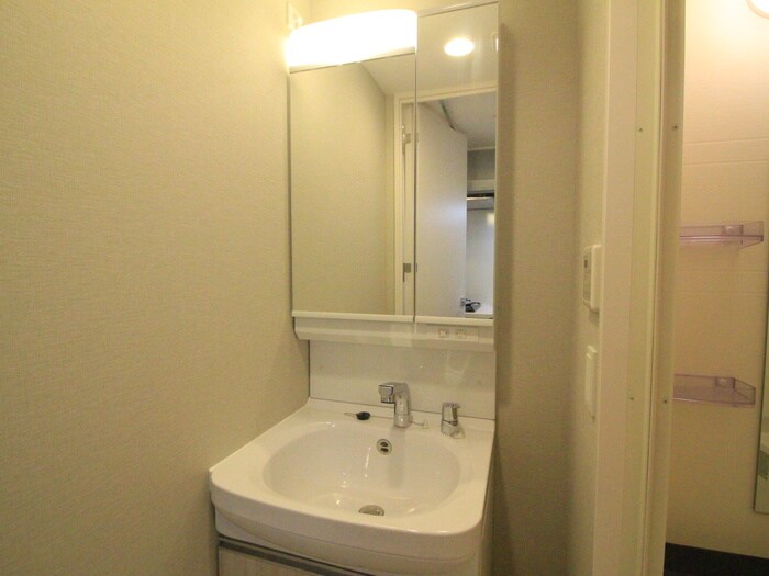 物件内観写真11　(洗面)