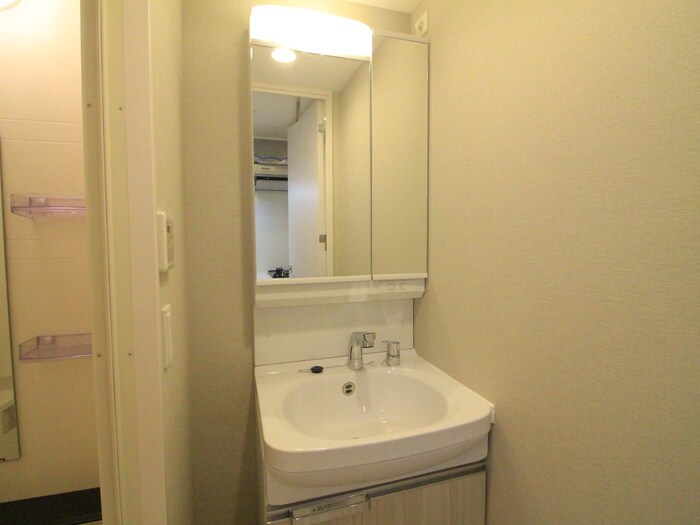 物件内観写真11　(洗面)