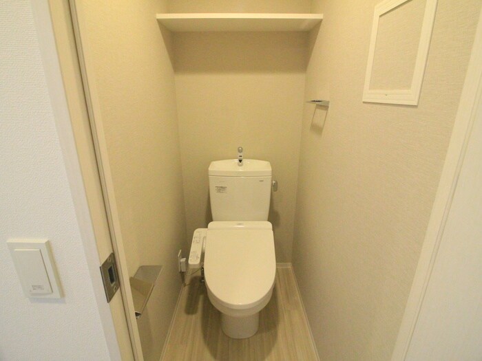 物件内観写真14　(トイレ)