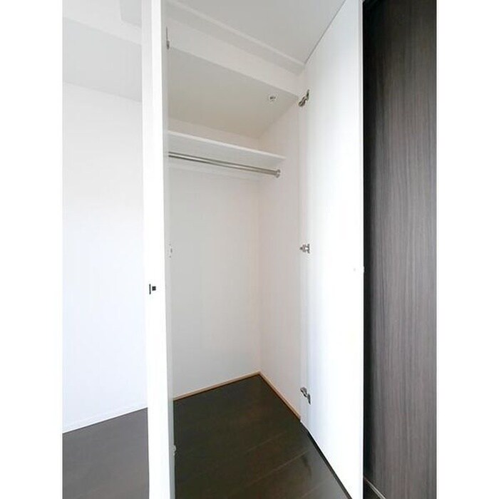 物件内観写真11　(収納)