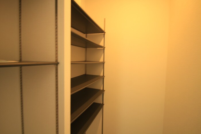 物件内観写真14　(靴箱)