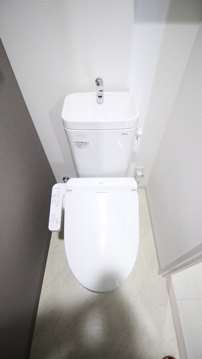 物件内観写真14　(トイレ)