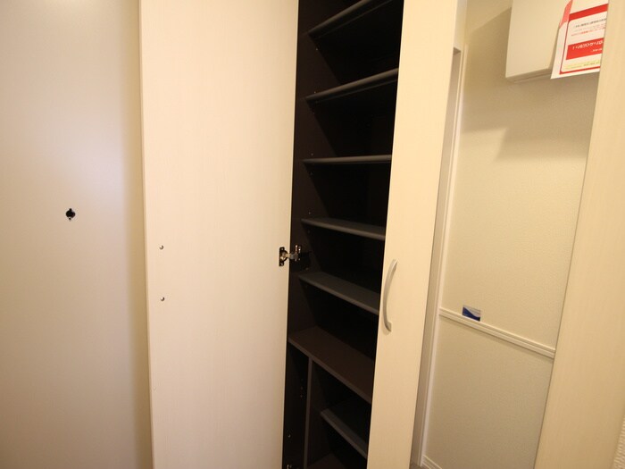 物件内観写真21　(靴箱)