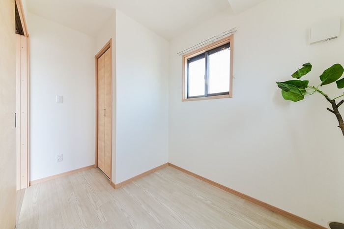 物件内観写真10　(居室)