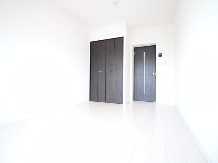 物件内観写真11　(居室)