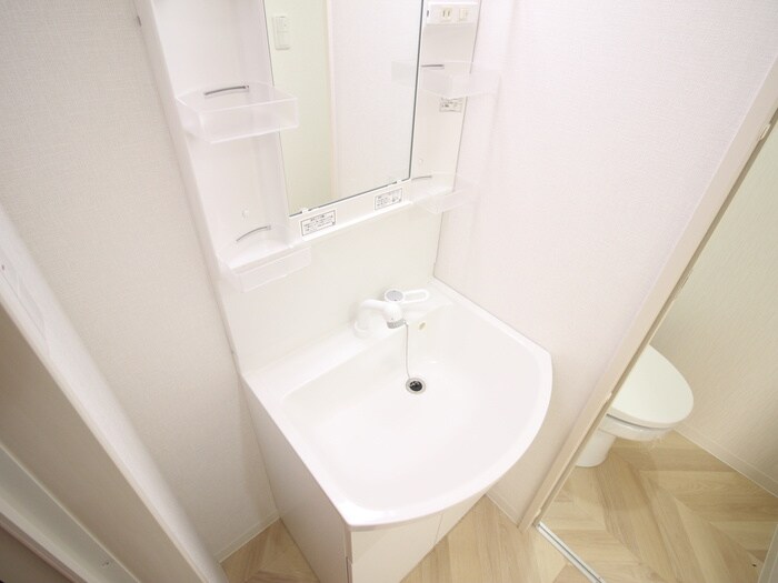 物件内観写真13　(洗面)