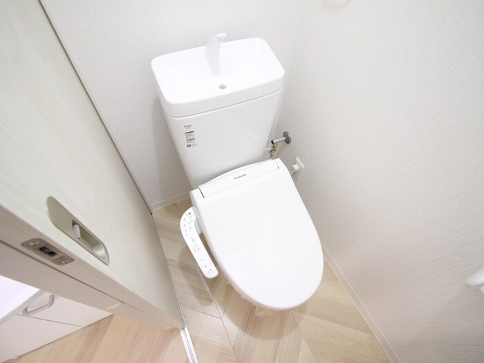 物件内観写真15　(トイレ)