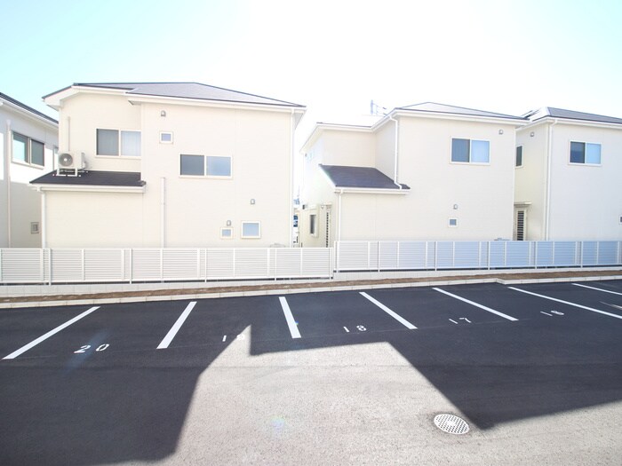 物件内観写真18　(室内からの展望)