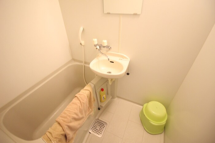 物件内観写真8　(バス／シャワールーム等)