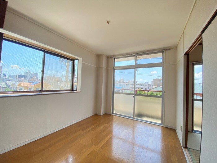 物件内観写真7　(居室)