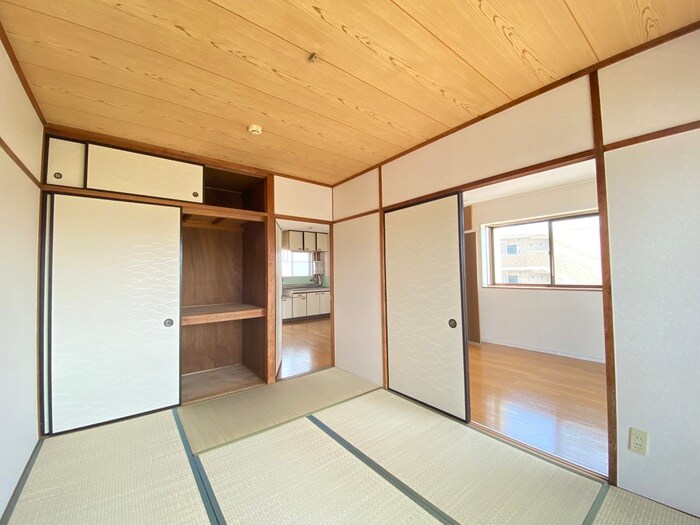 物件内観写真10　(居室)