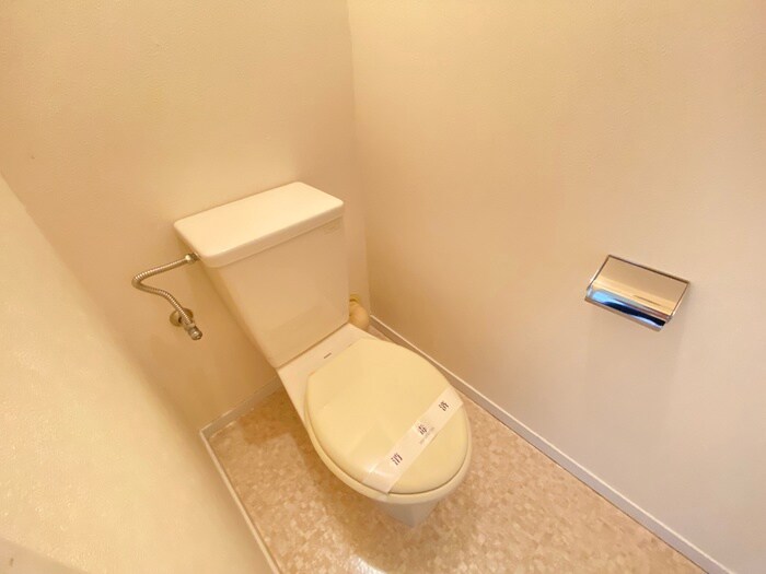 物件内観写真17　(トイレ)