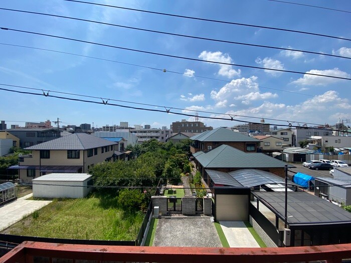 物件内観写真22　(室内からの展望)