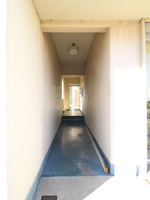 物件外観写真1　(エントランス部分)