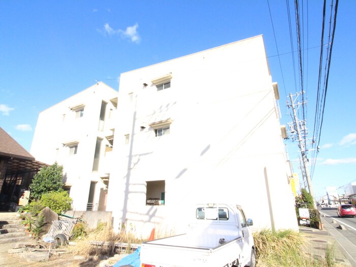 物件外観写真3　(外観写真)