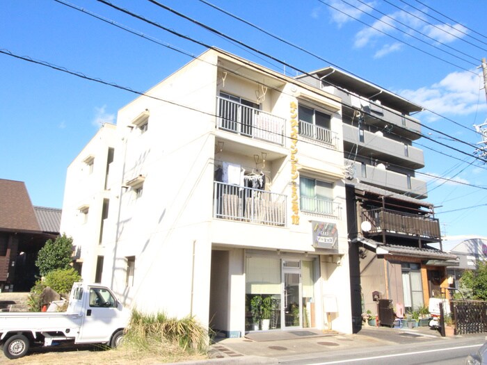 物件外観写真5　(外観写真)