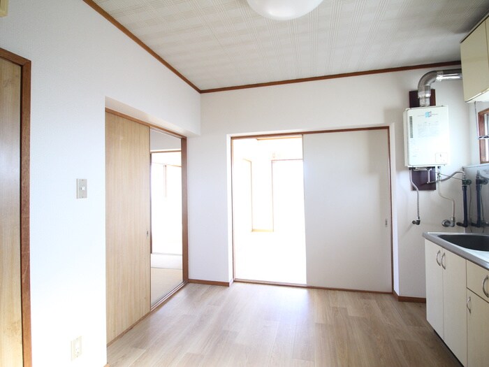 物件内観写真12　(居室)