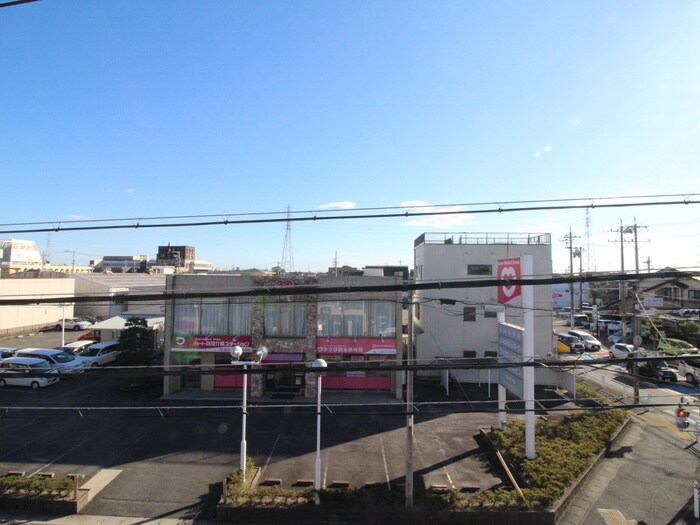 物件内観写真18　(室内からの展望)