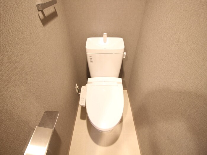 物件内観写真11　(トイレ)