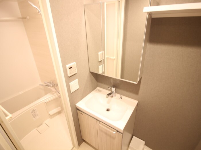 物件内観写真12　(洗面)