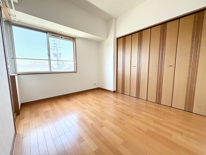 物件内観写真16　(居室)