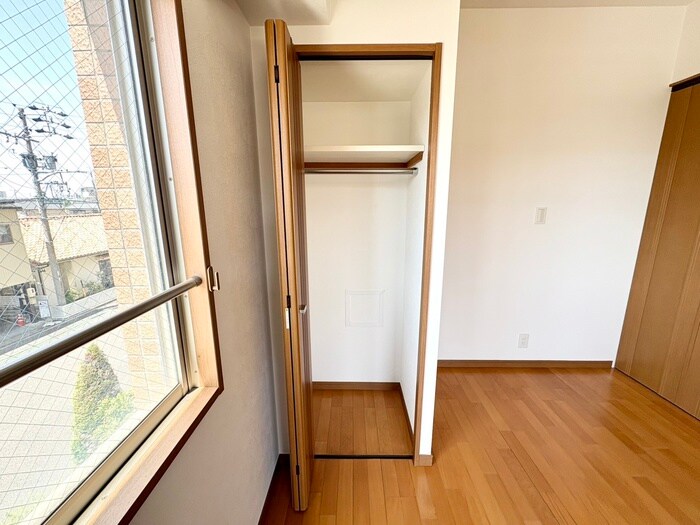 物件内観写真17　(収納)