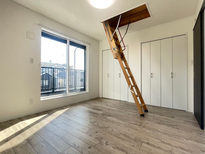 物件内観写真18　(居室)