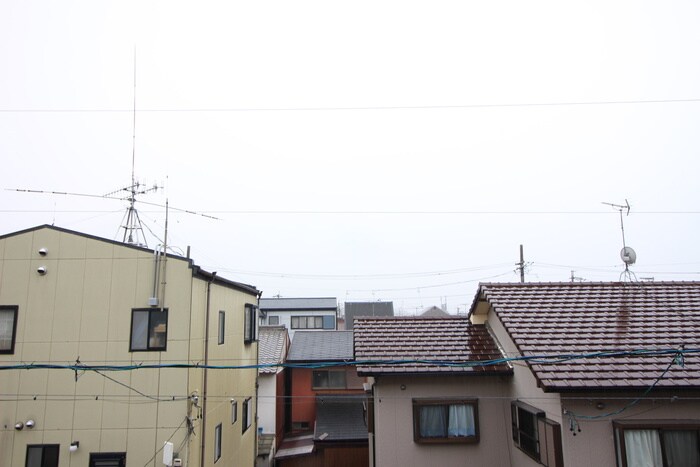 物件内観写真22　(室内からの展望)