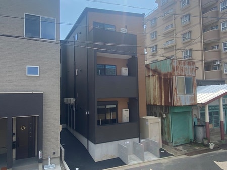 Crecia刈谷外観写真