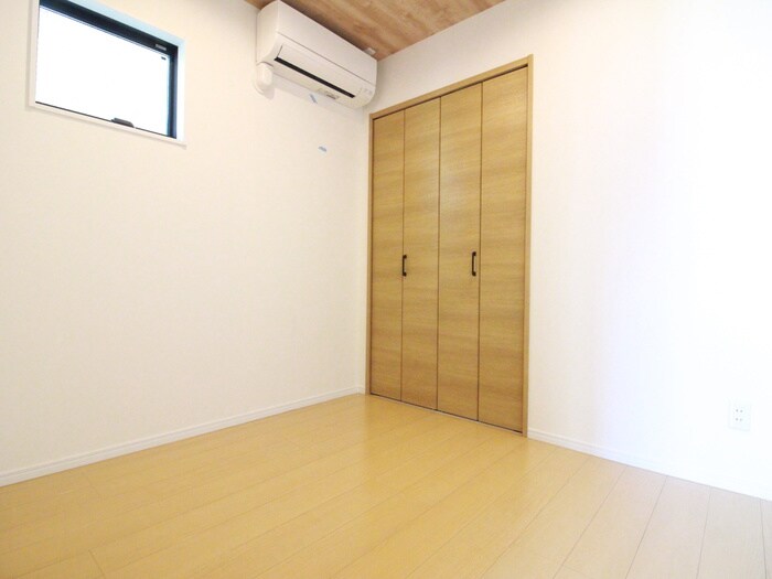 物件内観写真21　(居室)